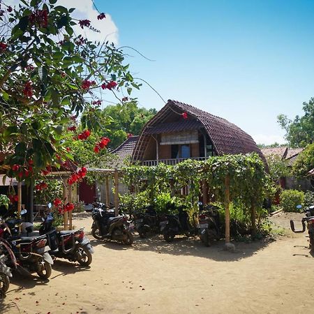 Harry'S Ocean House Pacitan Daire Dış mekan fotoğraf