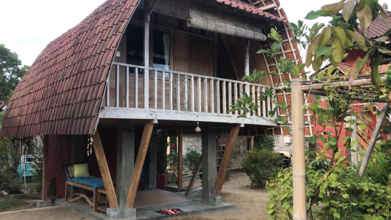 Harry'S Ocean House Pacitan Daire Dış mekan fotoğraf
