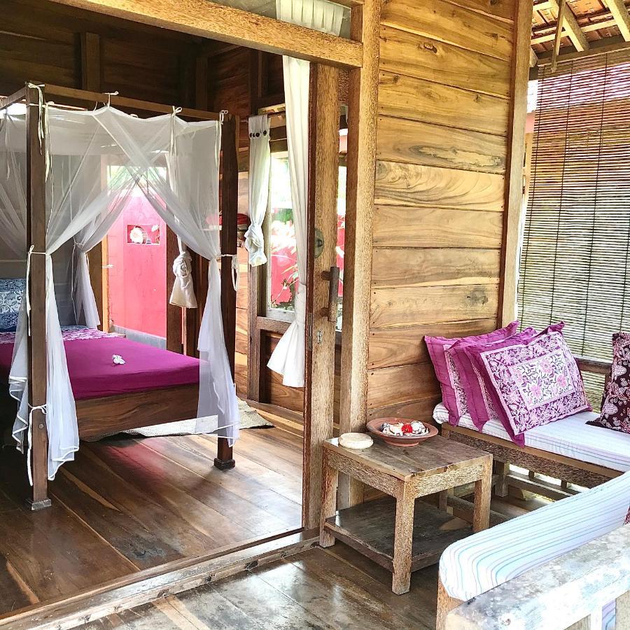 Harry'S Ocean House Pacitan Daire Dış mekan fotoğraf