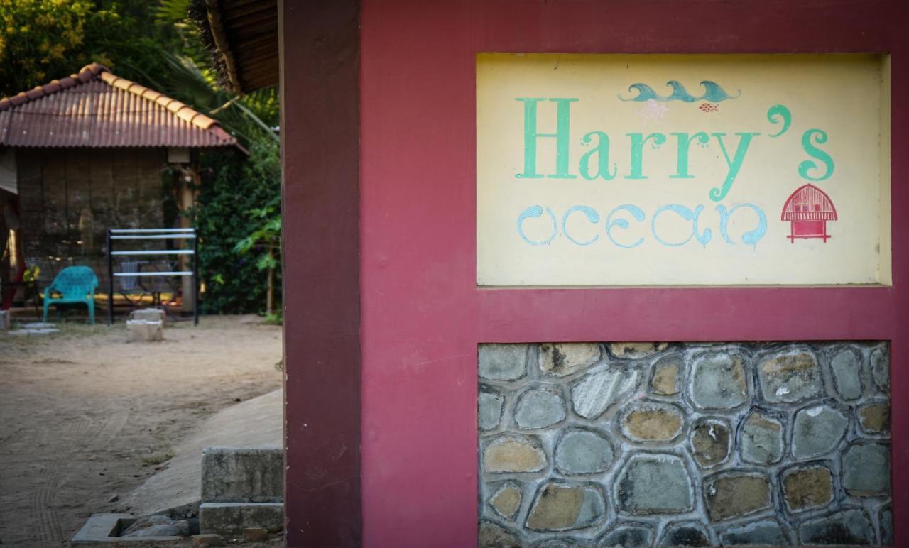 Harry'S Ocean House Pacitan Daire Dış mekan fotoğraf