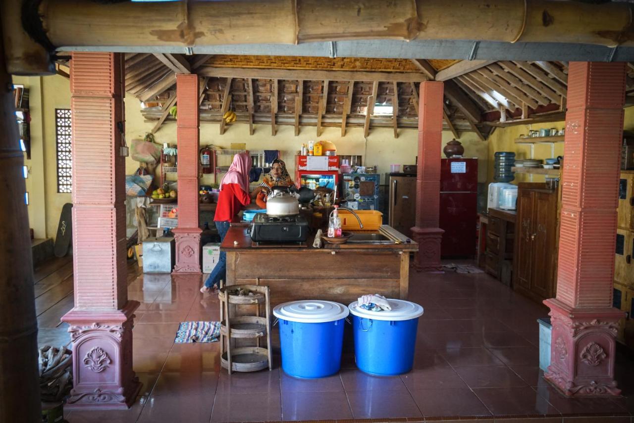 Harry'S Ocean House Pacitan Daire Dış mekan fotoğraf